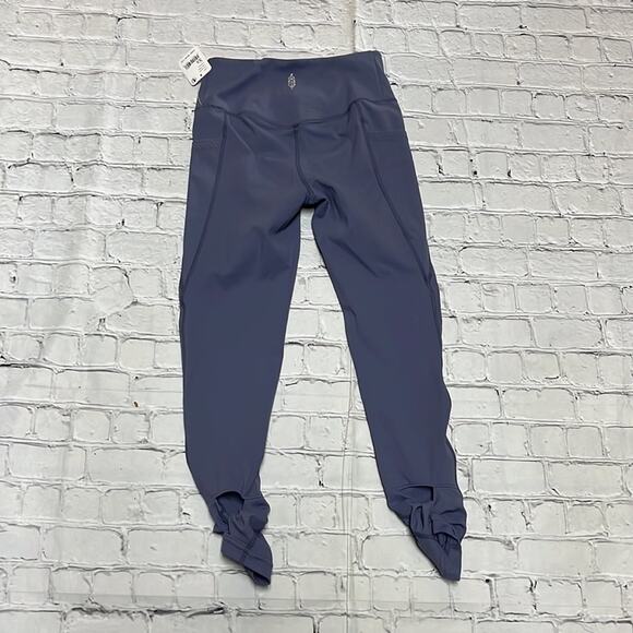 NWT Free People Solid Wave Rider Leggings XS Criss Cross Bow - Picture 5 of 5